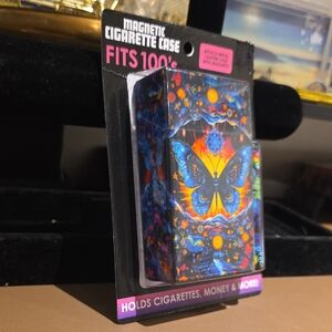 Source Unknown Blue & Yellow Butterfly Magnetic Cigarette Case